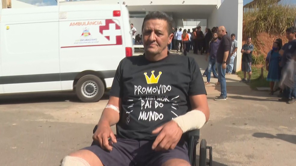 Celso foi aos velórios da companheira e filhas — Foto: TV Globo / Reprodução