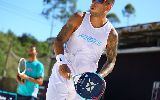 Rafael Moura, o He-Man, participa de evento com estrelas do Beach Tennis no  Flamengo