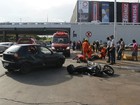 Acidente entre carro e moto em rodoviária do DF deixa um ferido