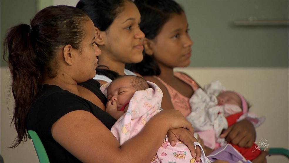 VacinaÃ§Ã£o com a pentavalente em Fortaleza â€” Foto: TV Verdes Mares