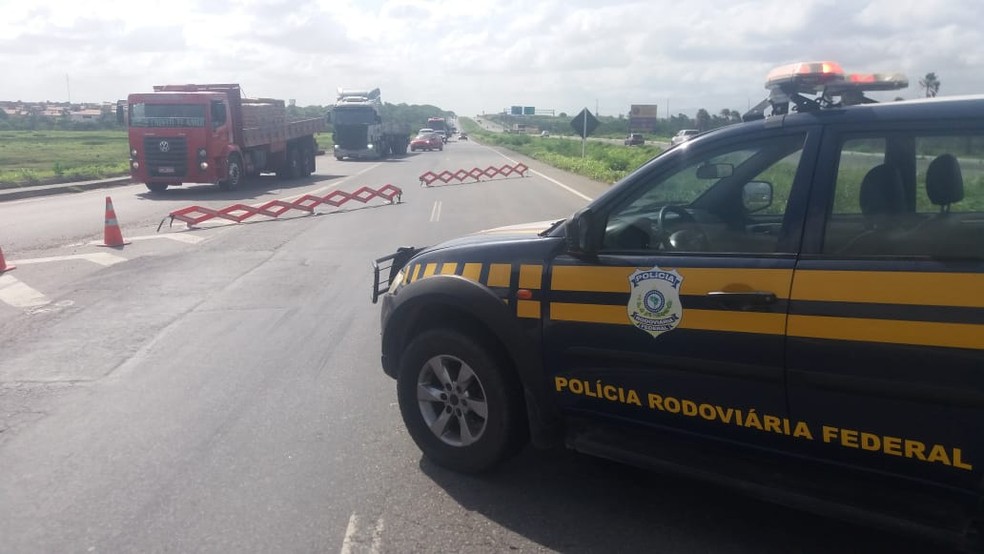 Ministério da Justiça informou que o Ceará vai receber reforço de policiais rodoviários para patrulhar as estradas federais do estado — Foto: PRF/Divulgação