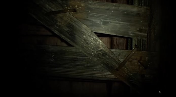Portas lacradas e aparentemente inacessíveis também escondem segredos em Resident Evil 7: Begining Hour (Foto: Reprodução/Felipe Demartini)