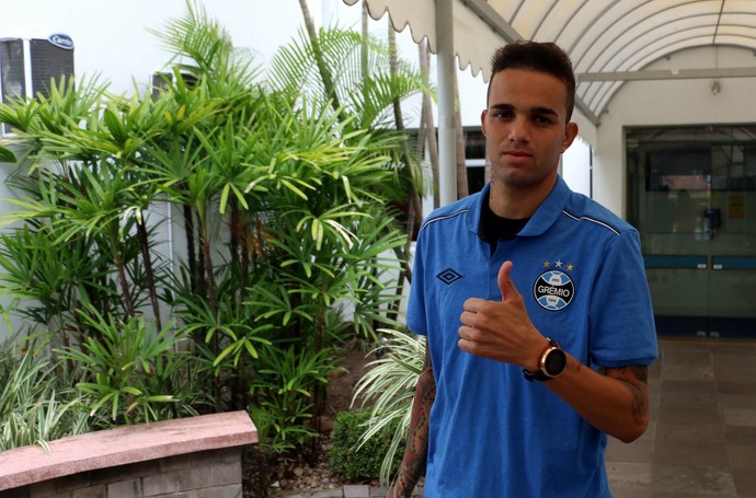 Luan faz metade dos gols de 2014 em só 11 jogos e vira artilheiro do Grêmio