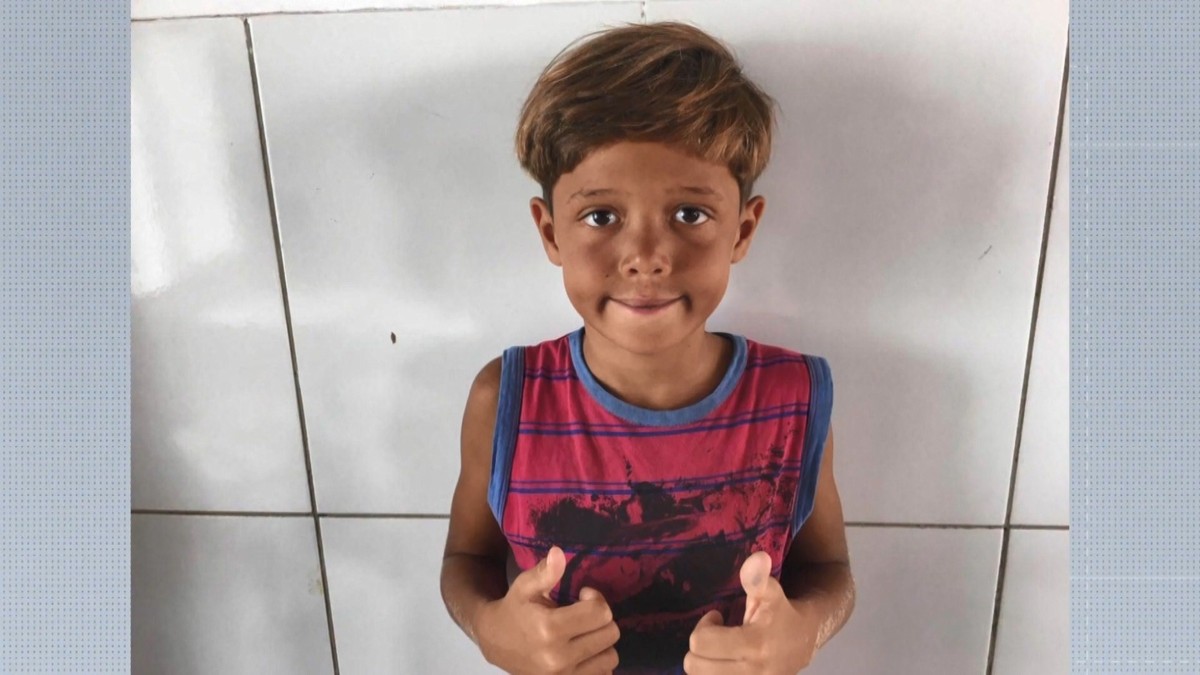 Desaparecimento de menino em praia de Vila Velha faz um mês.