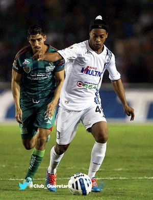 Ronaldinho Gaúcho Querétaro (Foto: Reprodução / Site Oficial Querétaro)