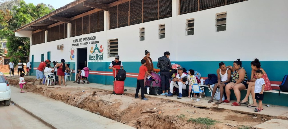Abrigo em Assis Brasil tem cerca de 40 migrantes — Foto: Quedinei Correia/ Arquivo pessoal 