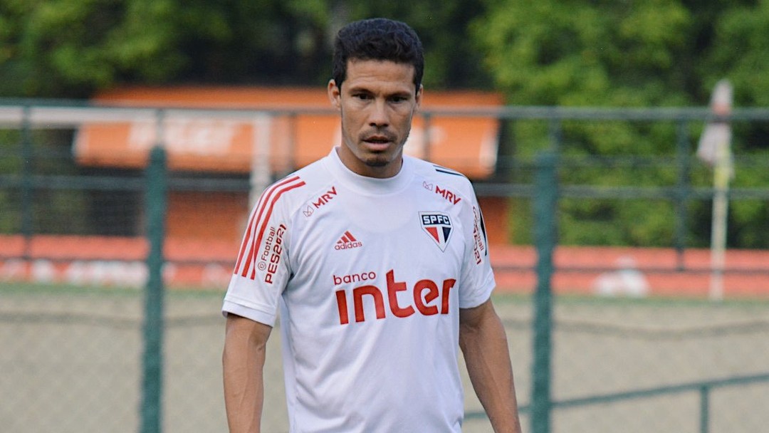 Cartola Fc 2020 Gabigol E Saravia Desfalcam A Rodada 13 Veja Suspensos Lesionados E Provaveis Cartola Fc Ge