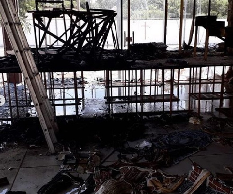Incêndio no Instituto Hesed de Teresina — Foto: Reprodução/ Instagram