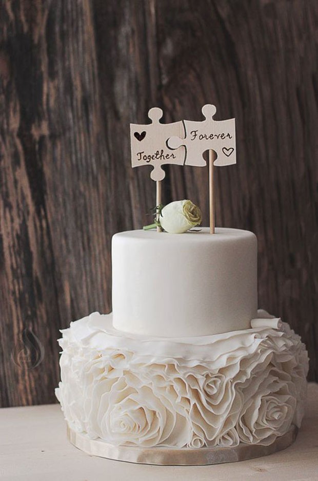 Topo de bolo de casamento: Quebra-cabeça (Foto: Pinterest/Reprodução)