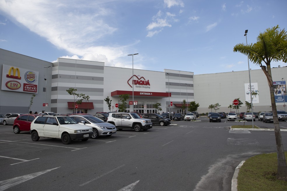 Shoppings de Mogi, Suzano e Itaquaquecetuba contratam para mais de 30