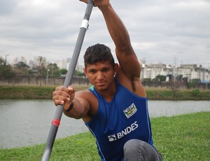 Isaquias Queiroz disputa o Mundial de canoagem nesta semana