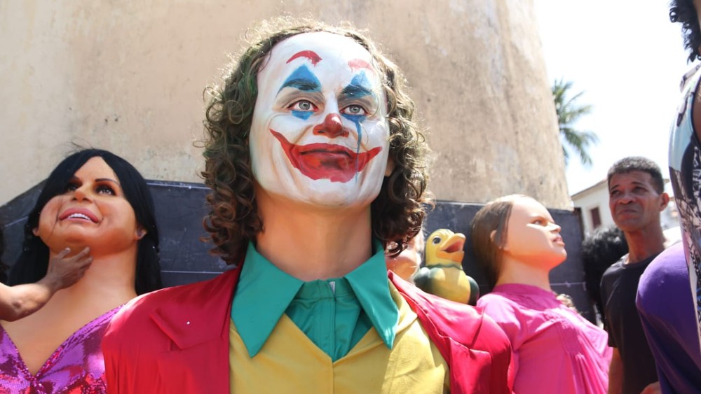 Apoteose dos bonecos gigantes no carnaval de Olinda