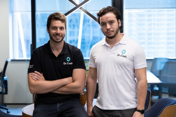 Lucas Hamú e Gabriel Meireles são os fundadores da Dr.Cash (Foto: Sandro Portaluri)
