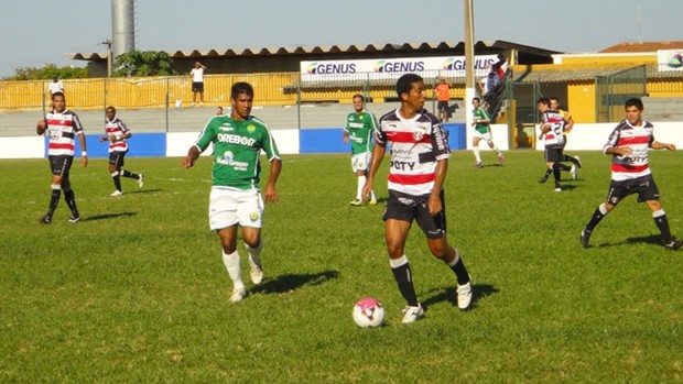 Cuiabá e Santa Cruz ficaram no 0 a 0 (Foto: Róbson Boamorte/Asseoria Cuiabá Esporte Clube)