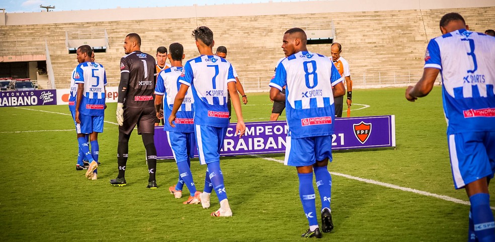 Atl�tico de Cajazeiras pode garantir a sua vaga na repescagem da semifinal neste domingo � Foto: Rafael Costa