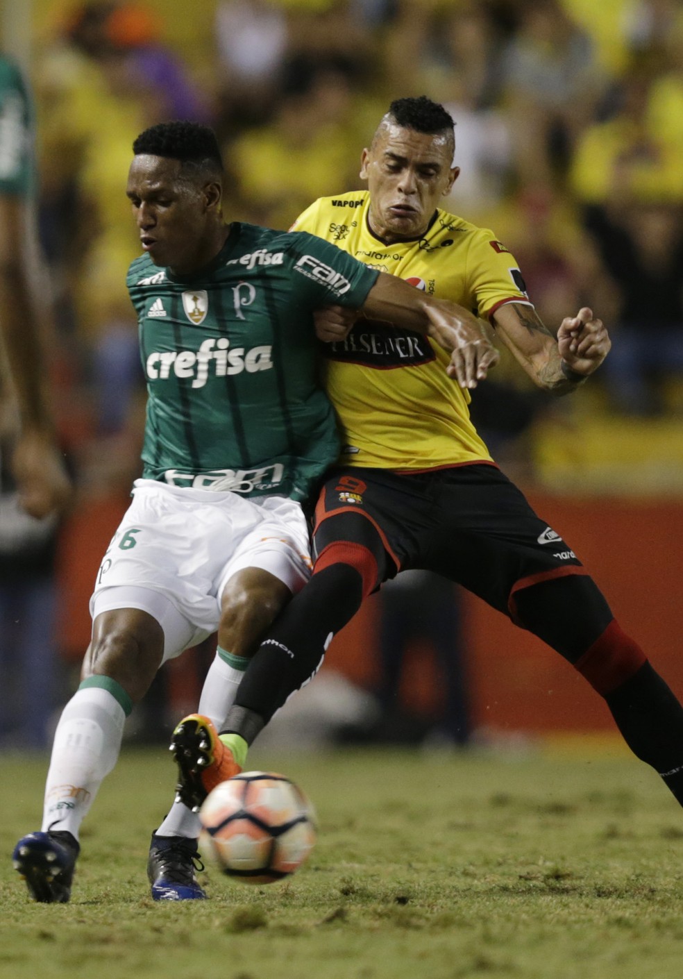 Jonatan Alvez Barcelona x Palmeiras Libertadores (Foto: AP )