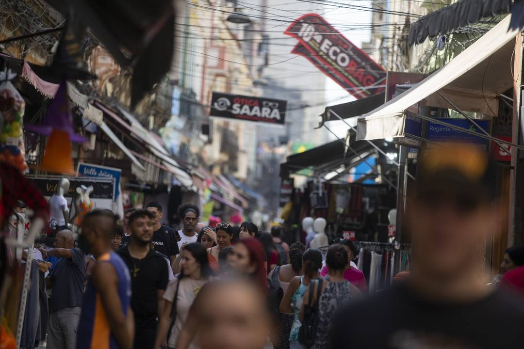 Saara, centro de comércio popular do Rio: projeção de inflação cai em 2022