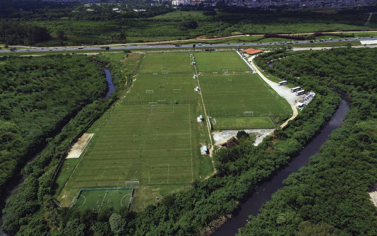 Palmeiras declara suspensão dos treinos das categorias até 14 anos como prevenção ao coronavírus