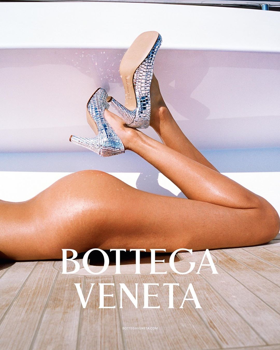 Mica Arganaraz na nova campanha da Bottega Veneta (Foto: Instagram New Bottega Veneta/ Reprodução)