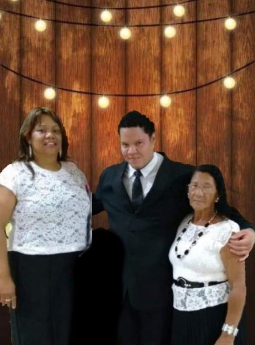 M&atilde;e, irm&atilde;o e av&oacute; de Marina n&atilde;o resistiram &agrave;s complica&ccedil;&otilde;es da Covid-19  &mdash; Foto: Reprodu&ccedil;&atilde;o/Facebook