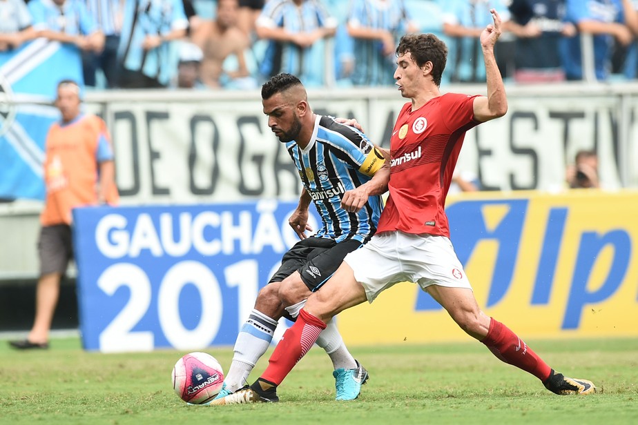 Das farpas entre capitães à revolta colorada: Gre-Nal ganha mais um capítulo polêmico