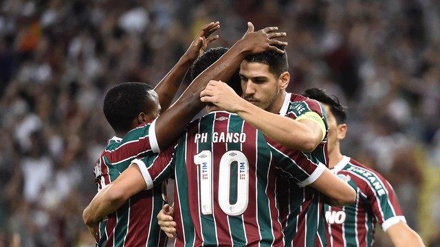 Fluminense comemora segundo gol contra o Cuiabá no Brasileirão