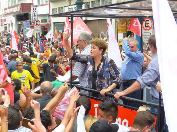 AO LADO DE OSMAR, DILMA CUMPRE 1Âº  - Bem ParanÃ¡