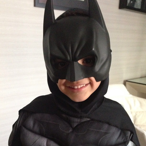 EGO - Filho de Kaká aparece fantasiado: 'Batman mais lindo do mundo' -  notícias de Famosos