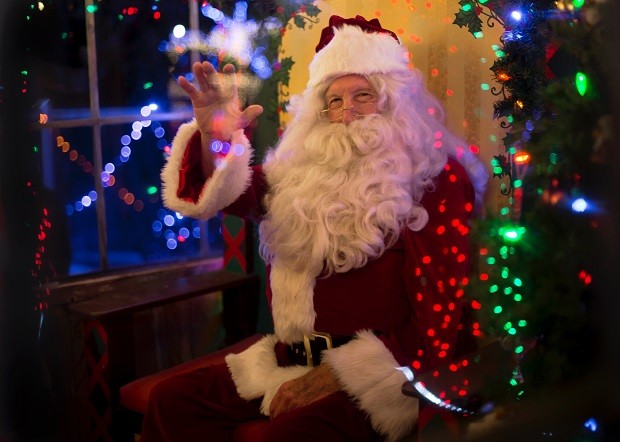 Papai Noel (Foto: Tim Mossholder / Unsplash)