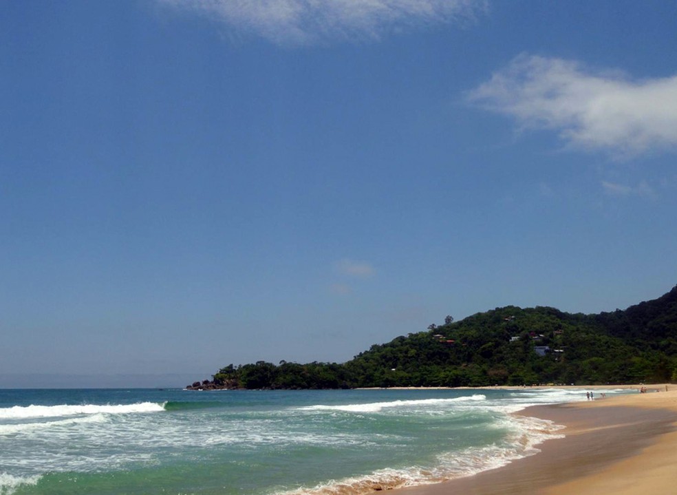 Homem morre afogado na praia do Félix em Ubatuba. — Foto: Divulgação/ Prefeitura de Ubatuba