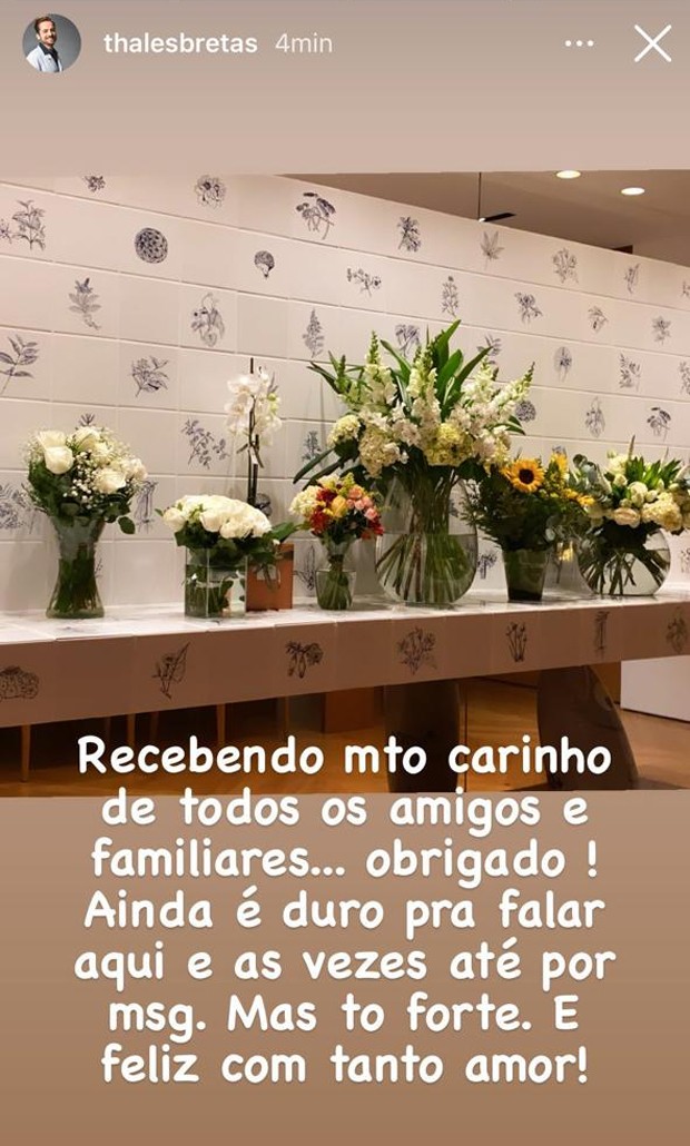 Thales Bretas, marido de Paulo Gustavo, mostra flores e fala de apoio  (Foto: Reprodução/Instagram)