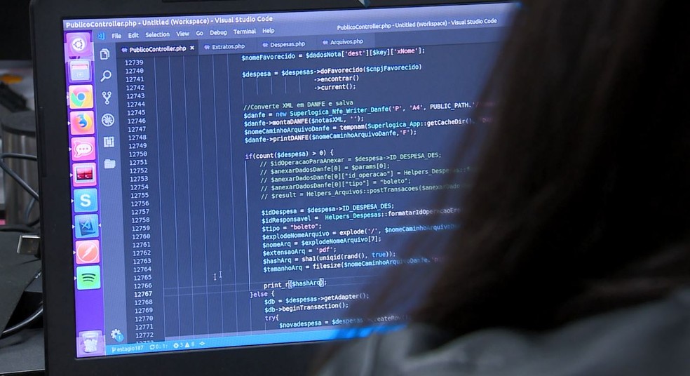 Cursos gratuitos na área de tecnologia da informação abre vagas para mulheres em Rio Claro (SP) — Foto: Reprodução/EPTV