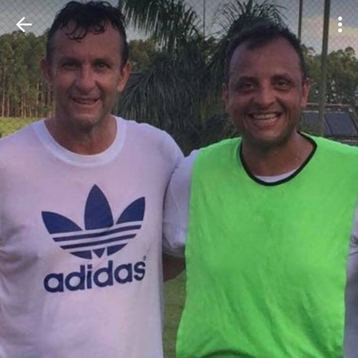 O ex-jogador Neto e o irmão, Richard Ferreira (Foto: Reprodução Instagram)