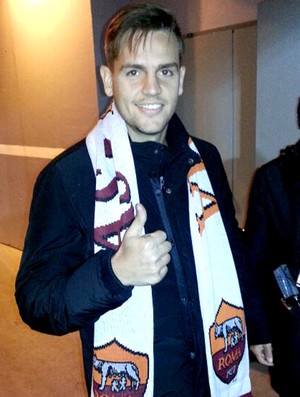São Paulo negocia venda de Rafael Toloi; Roma tenta reduzir valores