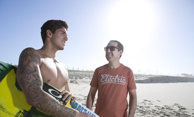 Livro de Gabriel Medina será lançado nesta quinta em São Paulo e sexta ...