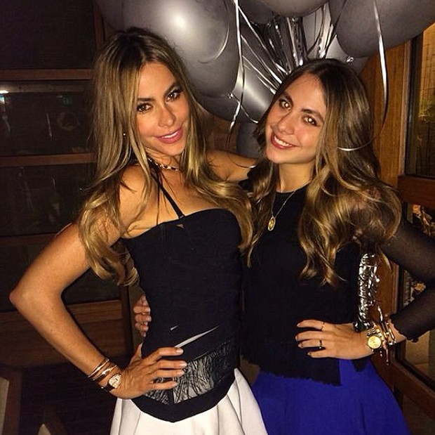 Sofia Vergara e a sobrinha, Claudia (Foto: Reprodução/Instagram)