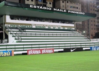 Estádio da Serrinha (Foto: Márcio Iannacca / GloboEsporte.com)