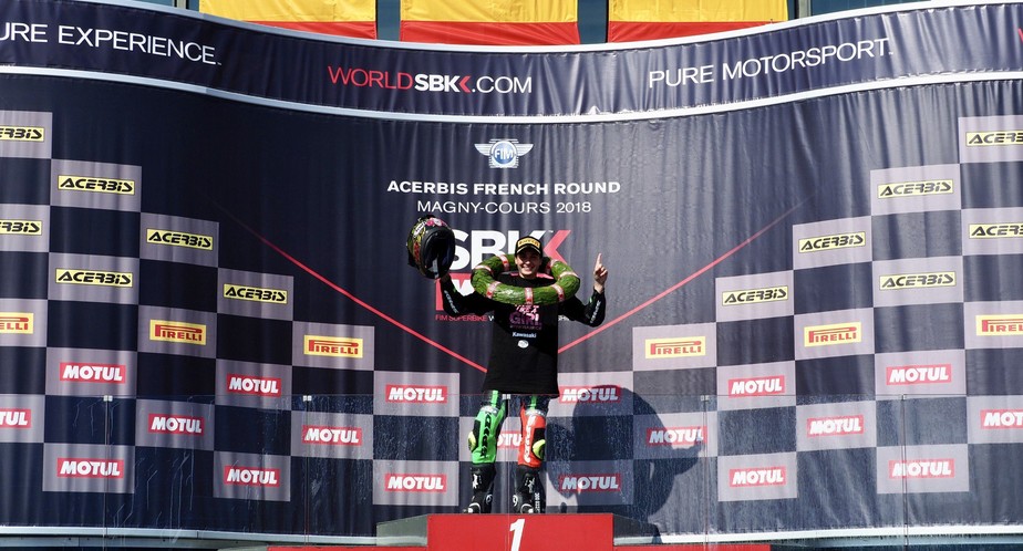 Espanhola faz histÃ³ria como a primeira mulher campeÃ£ mundial de motovelocidade