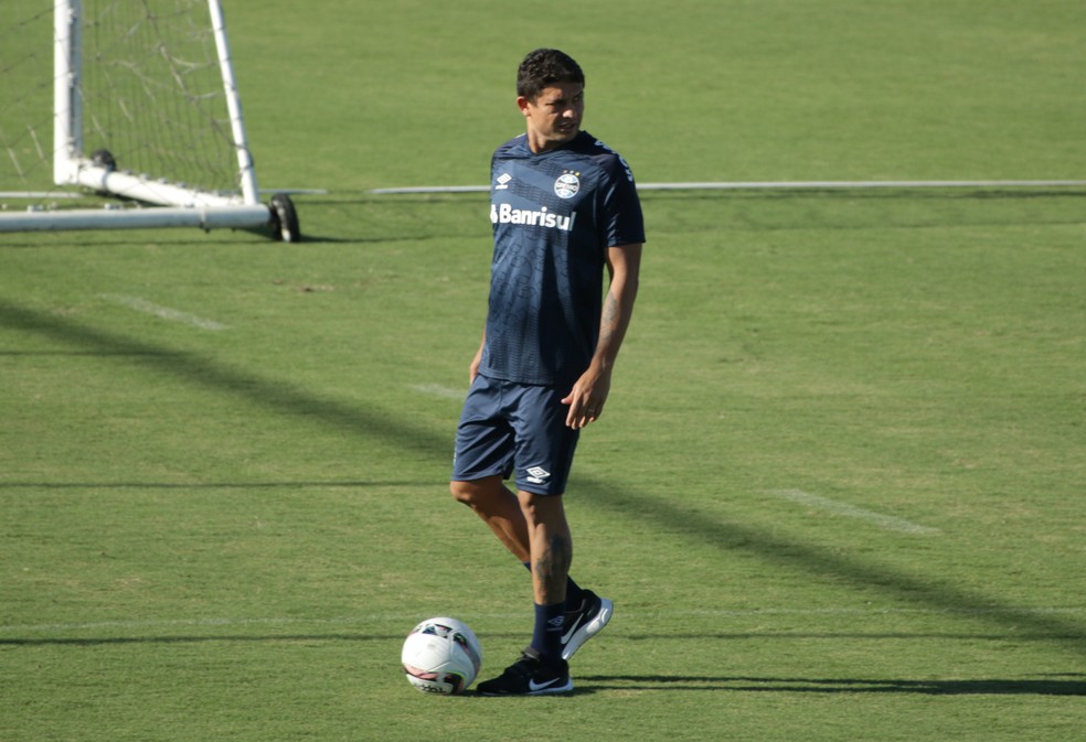 Elkeson participará de intertemporada para condicionamento físico