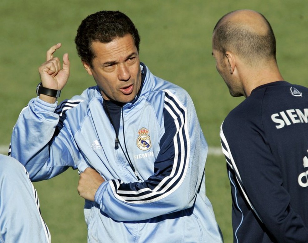 Vanderlei Luxemburgo Zidane Real Madrid 2005 — Foto: AP 