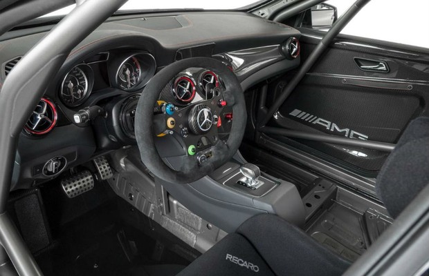 Mercedes-Benz CLA 45 AMG Racing Series (Foto: Divulgação)