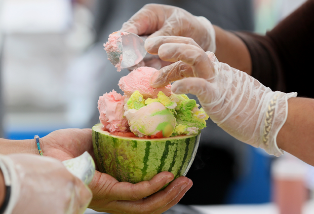 A base do sorvete de ressaca é o suco de uva japonesa, com propriedades antioxidantes (Foto: Getty Images)