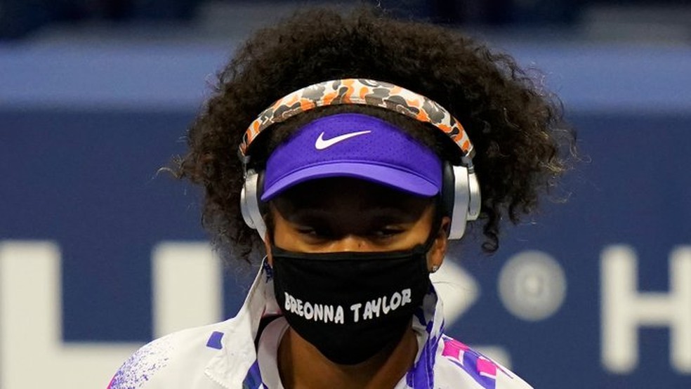 Naomi Osaka usa máscaras para protesto antirracista no US Open | tênis | ge