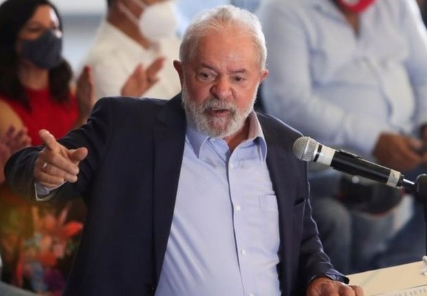 BBC "Lula, como indivíduo, como pessoa, é um cara legal. Você pode gostar dele como indivíduo, mas seu partido político é massivamente corrupto e é parte desta grande máquina política que trouxe dificuldades extraordinárias para o funcionamento da economi (Foto: Reuters)