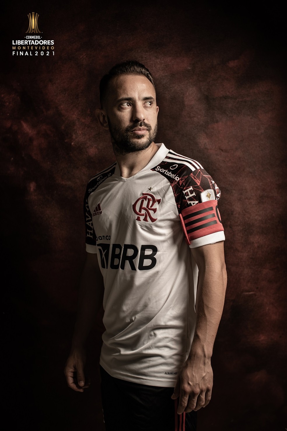 Éverton Ribeiro, do Flamengo, em foto oficial da final da Libertadores — Foto: Divulgação/Conmebol