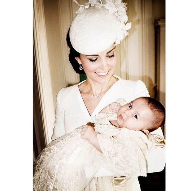 Kate Middleton e a pequena Charlotte (Foto: Divulgação)