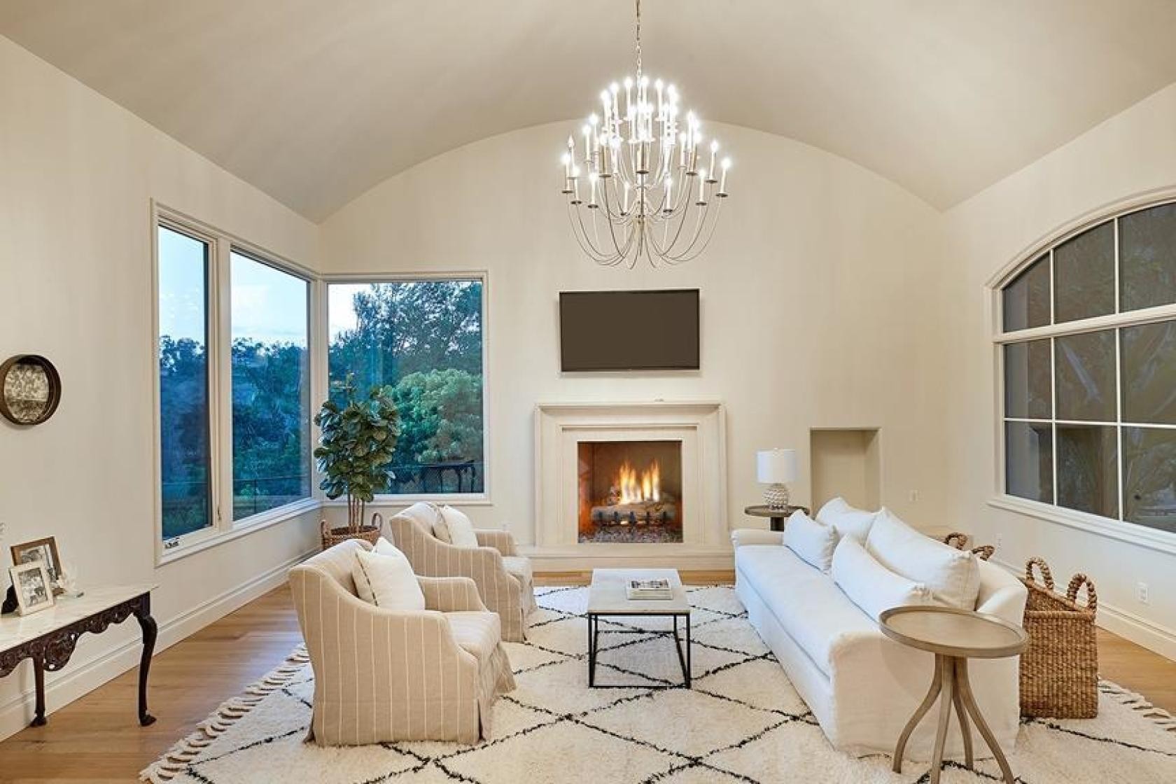 Gordon Hayward vende mansão na Califórnia por R$ 20 milhões (Foto: Divulgação)