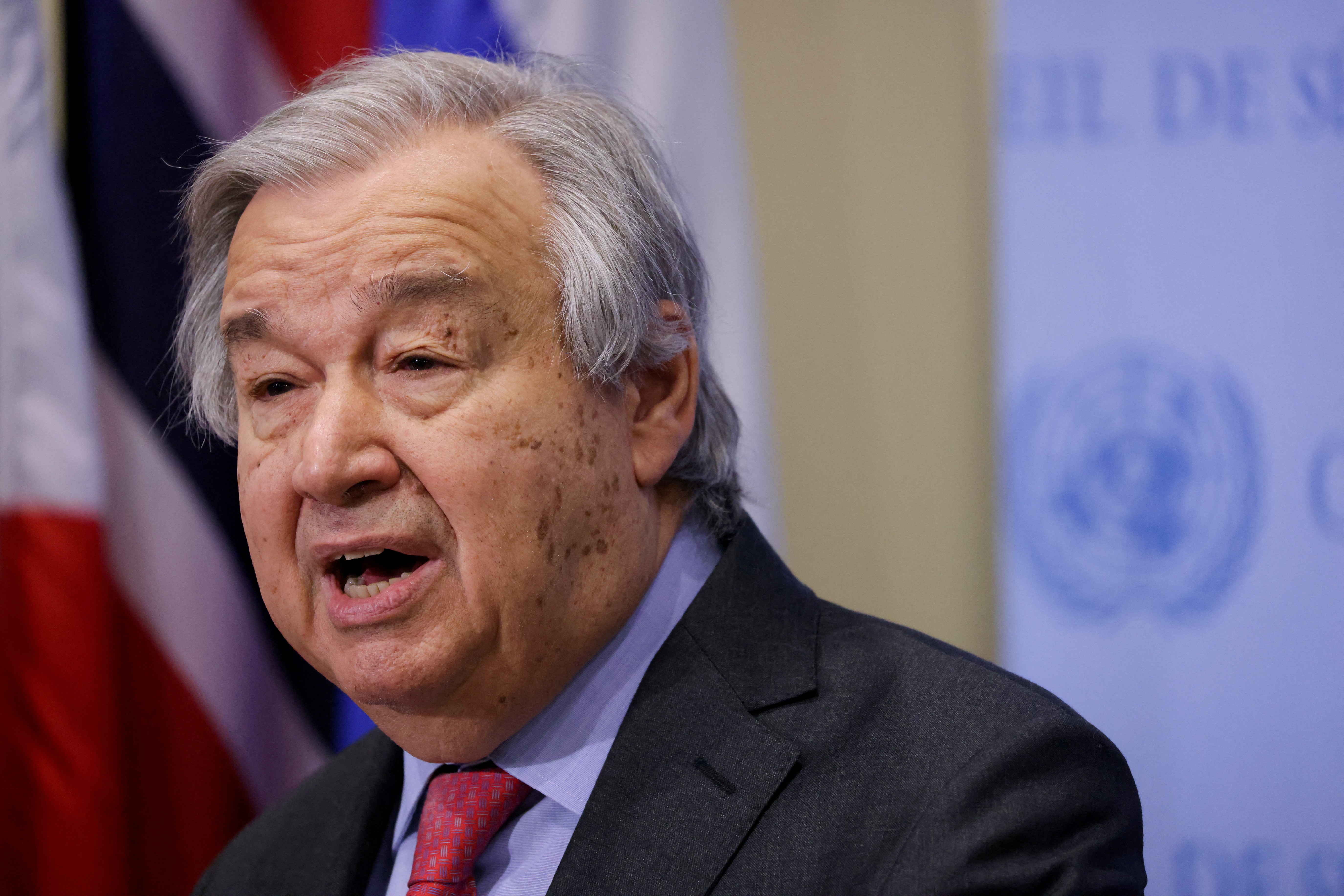 Secretário-geral da ONU diz que guerra não deve ser resolvida nos campos de batalha