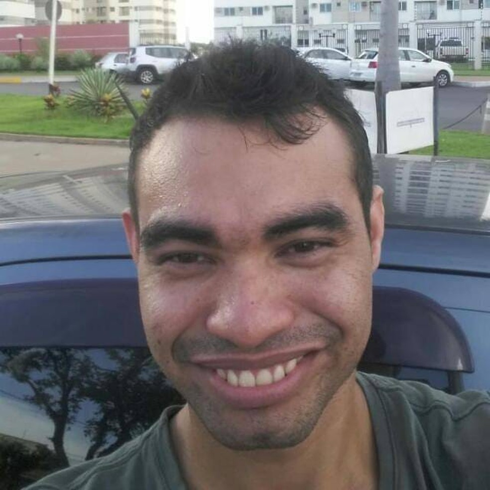 Jonas de Almeida Silva, de 26 anos, foi encontrado morto dois dias depois do crime — Foto: Divulgação