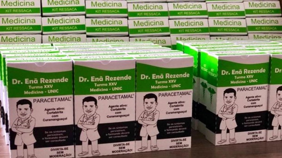 A família não poupou esforços para comemorar a formatura do jovem no curso de medicina — Foto: Arquivo pessoal